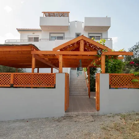 Elia Villa